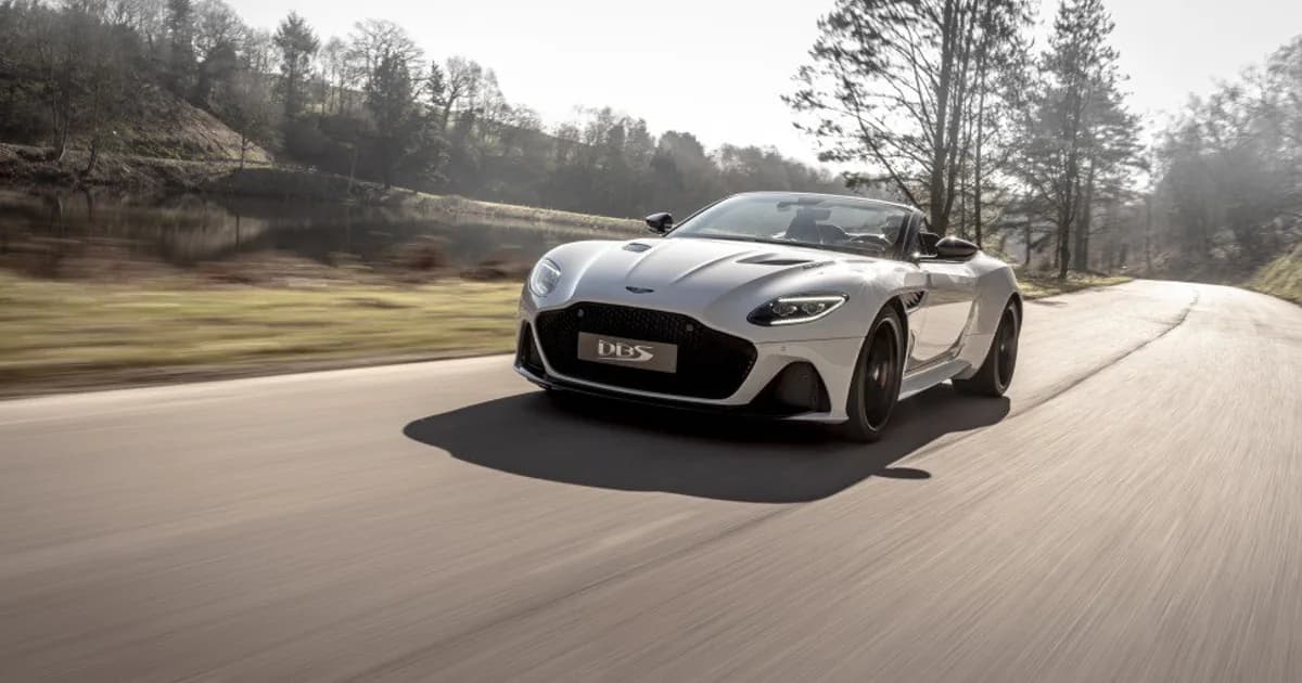 Aston Martin DBS Superleggera Volante (2019–Présent)