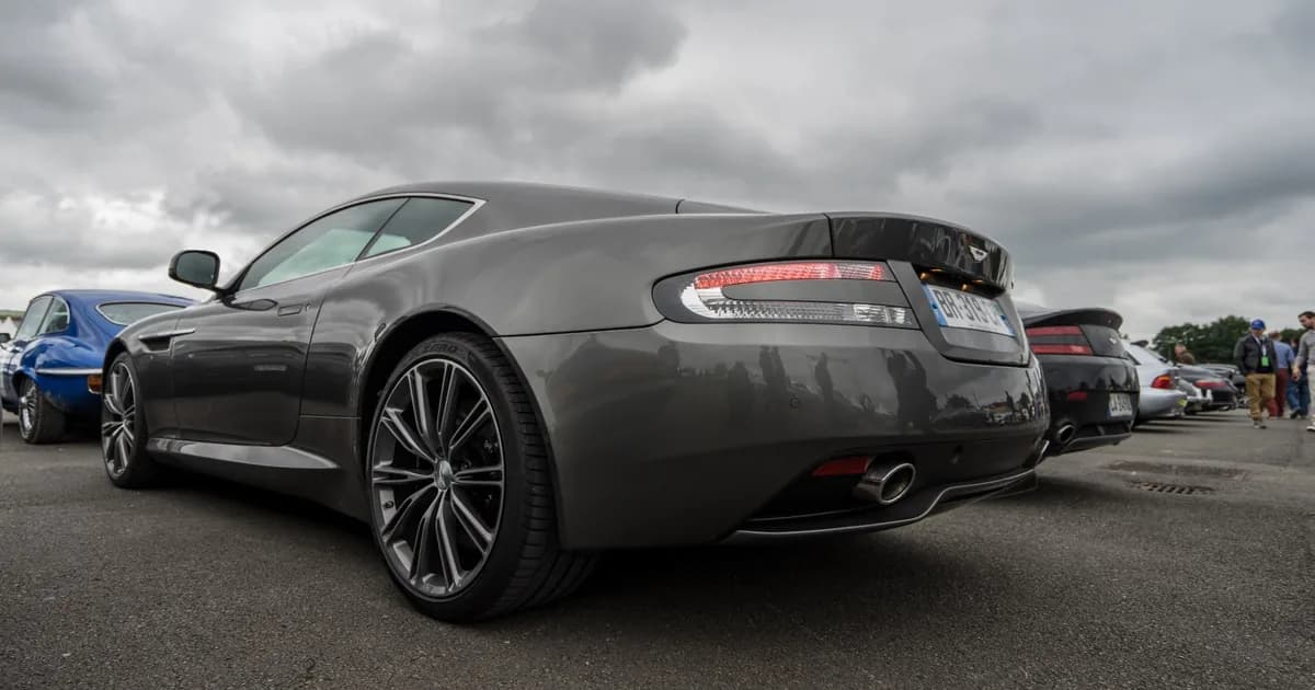 Aston Martin Virage II (2011–2012)