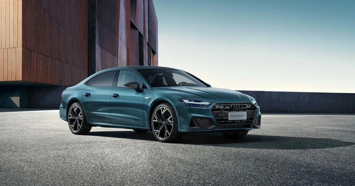 Audi A7L Sedan (2021–Présent)