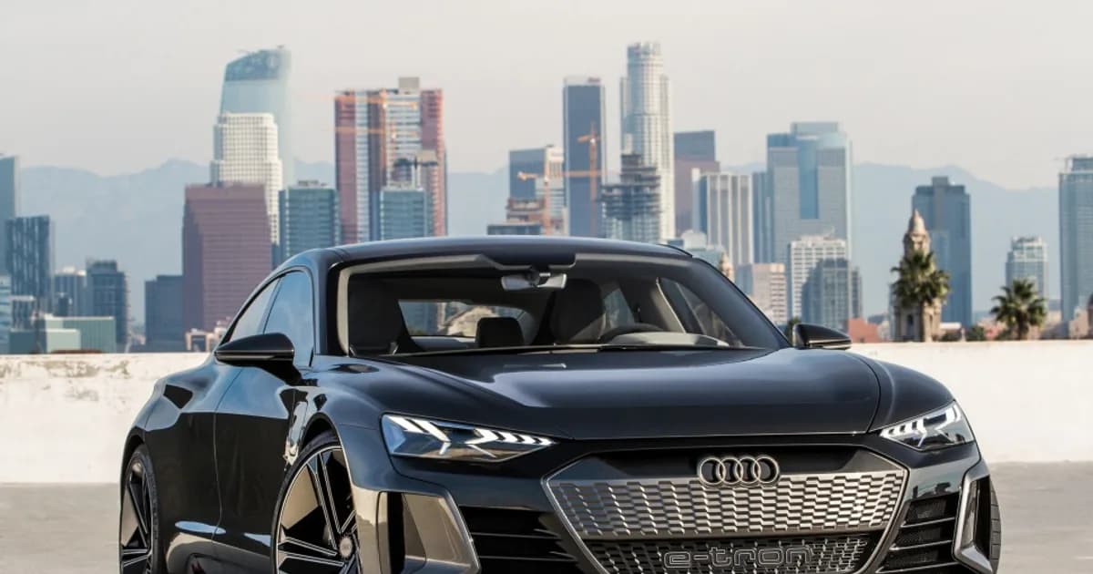 Audi e-tron GT Concept (2018–2018)