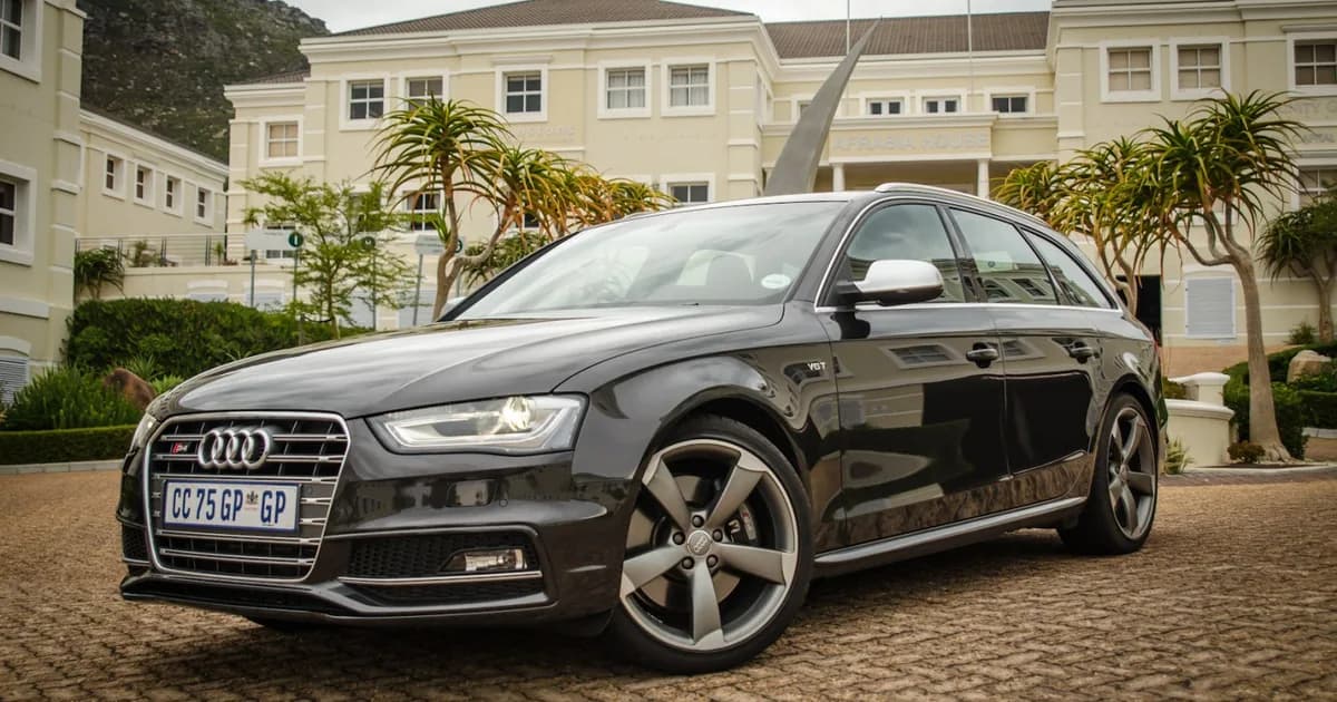 Audi S4 Avant (B8, Restylage 2011) (2011–2015)