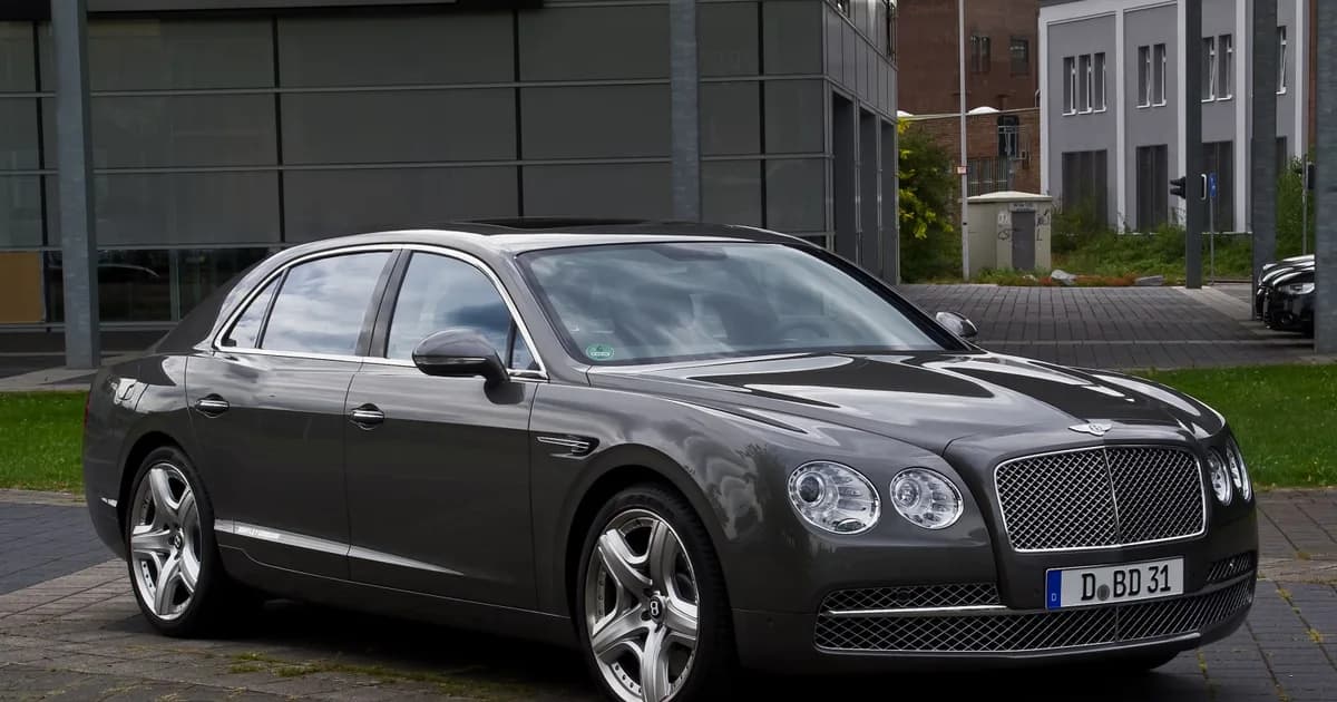 Bentley Flying Spur II (2013–2015)