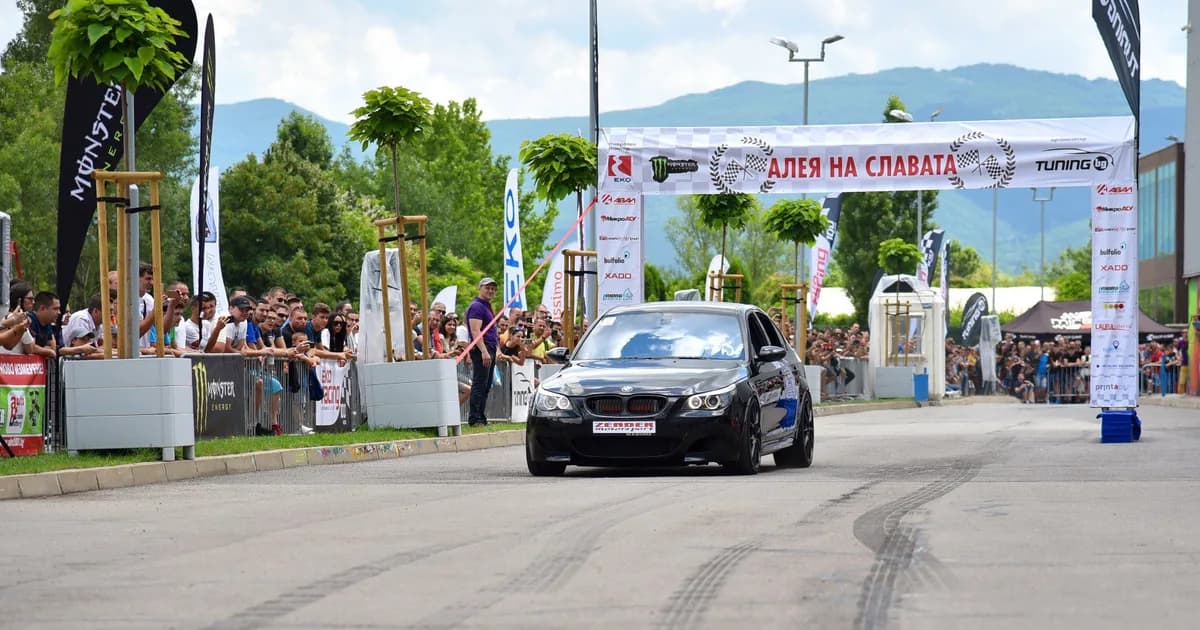BMW M5 (E60 LCI, Restylage 2007) (2007–2010)