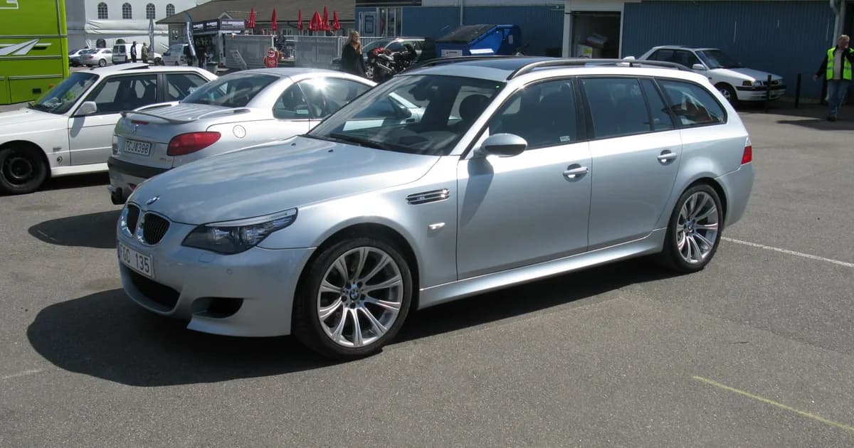 BMW M5 Touring (E61 LCI, Restylage 2007) (2007–2010)