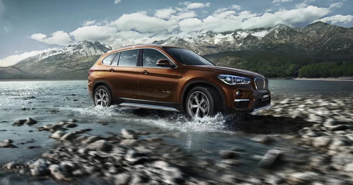 BMW X1 (F49, long) (2016–2019)
