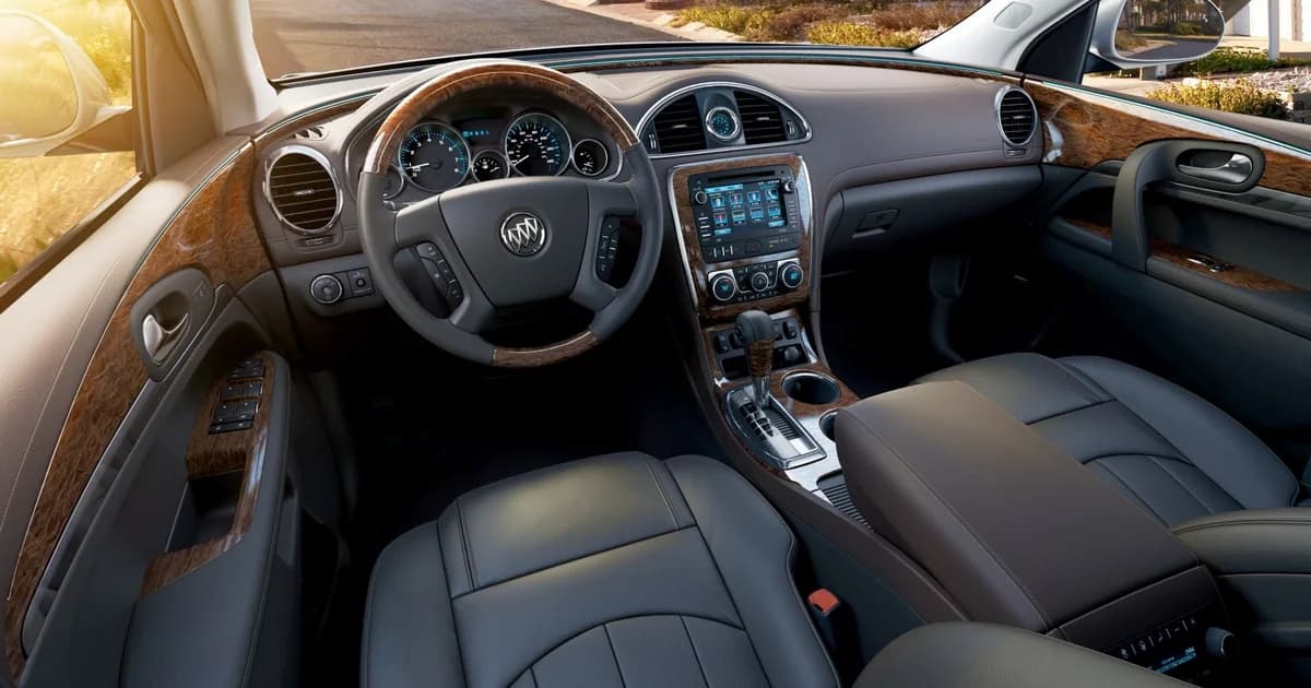 Buick Enclave I (Restylage 2013) (2013–2017)