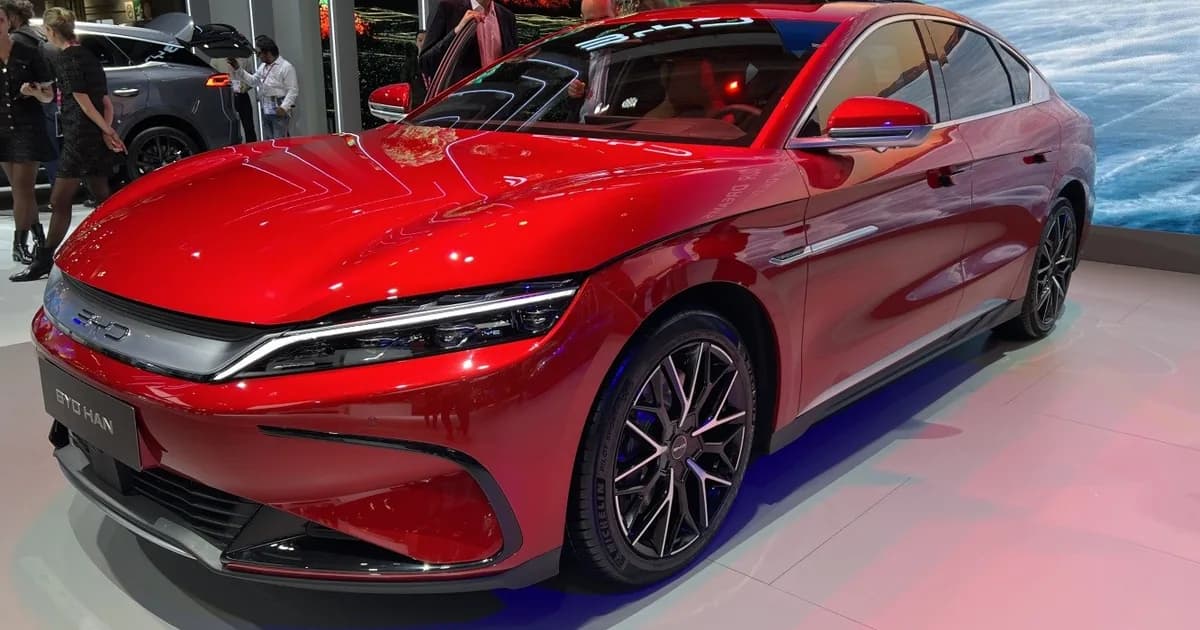 BYD Han (Restylage 2022) (2022–2025)