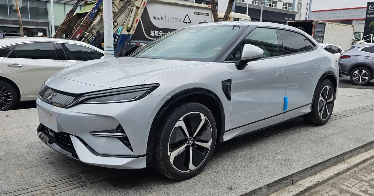 BYD Song L EV (2023–Présent)