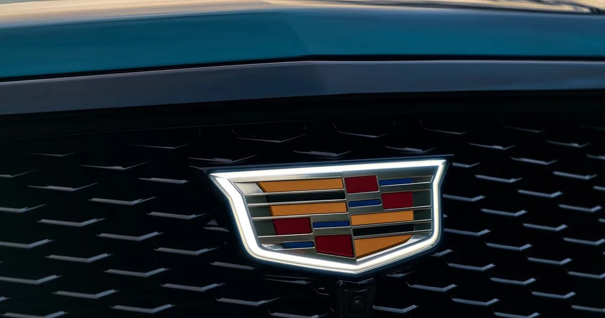 Cadillac Escalade V (Restylage 2024) (2024–Présent)