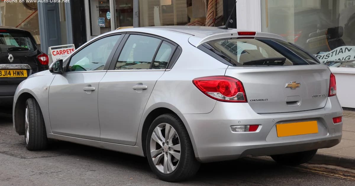Chevrolet Cruze Hatchback (Restylage 2013) (2013–2016)