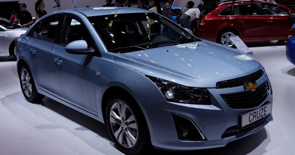 Chevrolet Cruze Sedan (Restylage 2013) (2013–2016)
