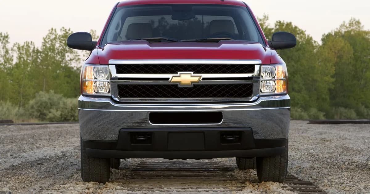 Chevrolet Silverado 2500 HD II (GMT900, Restylage 2011) Crew Cab Long Box (2011–2014)