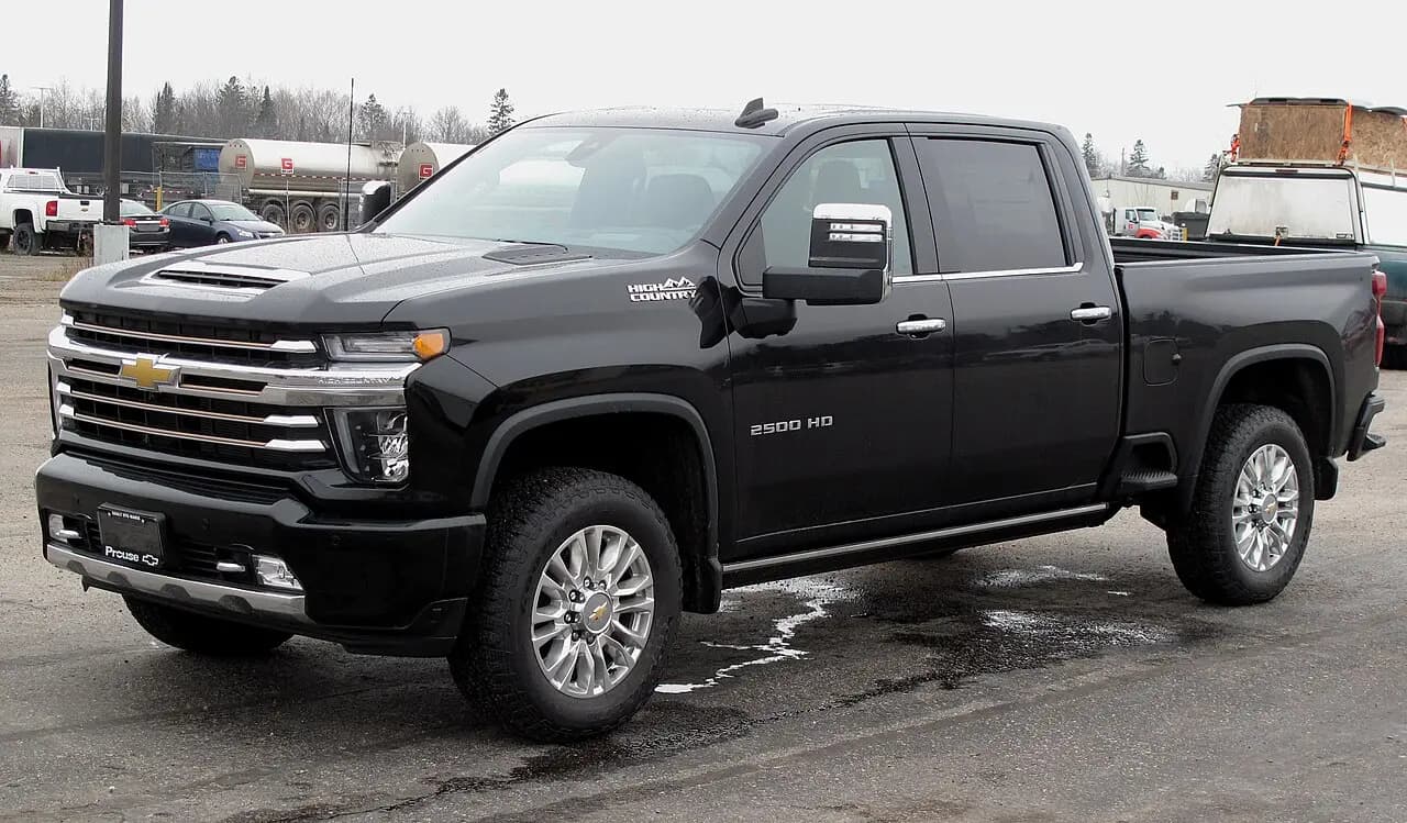 Chevrolet Silverado 3500 HD I (Restylage 2003) Crew Cab (2003–2006)