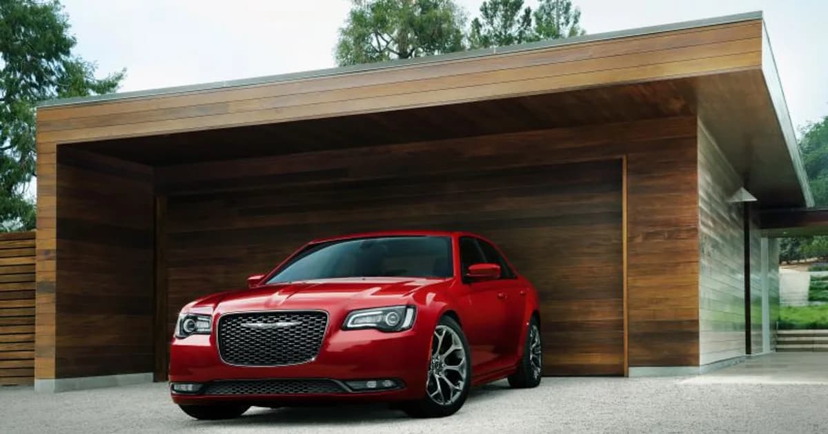 Chrysler 300 II (Restylage 2015) (2015–2023)