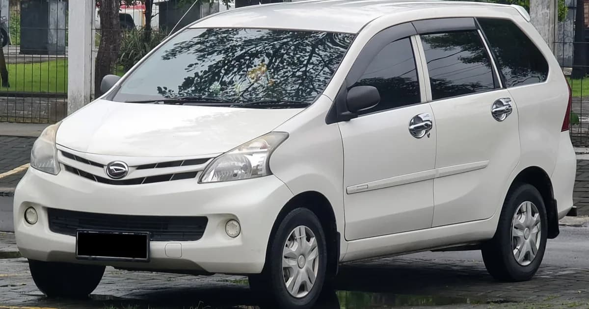 Daihatsu Xenia II (F650) (2011–2015)