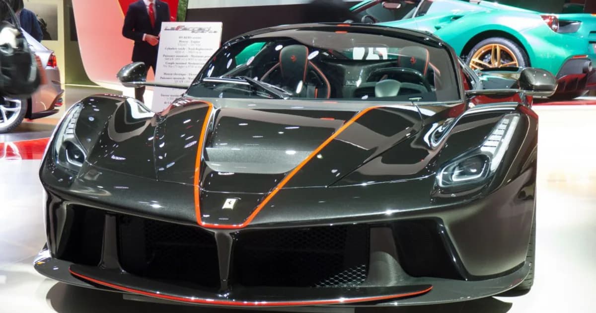 Ferrari LaFerrari Aperta