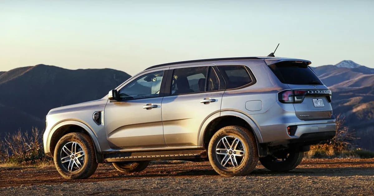 Ford Everest III (U704) (2022–Présent)
