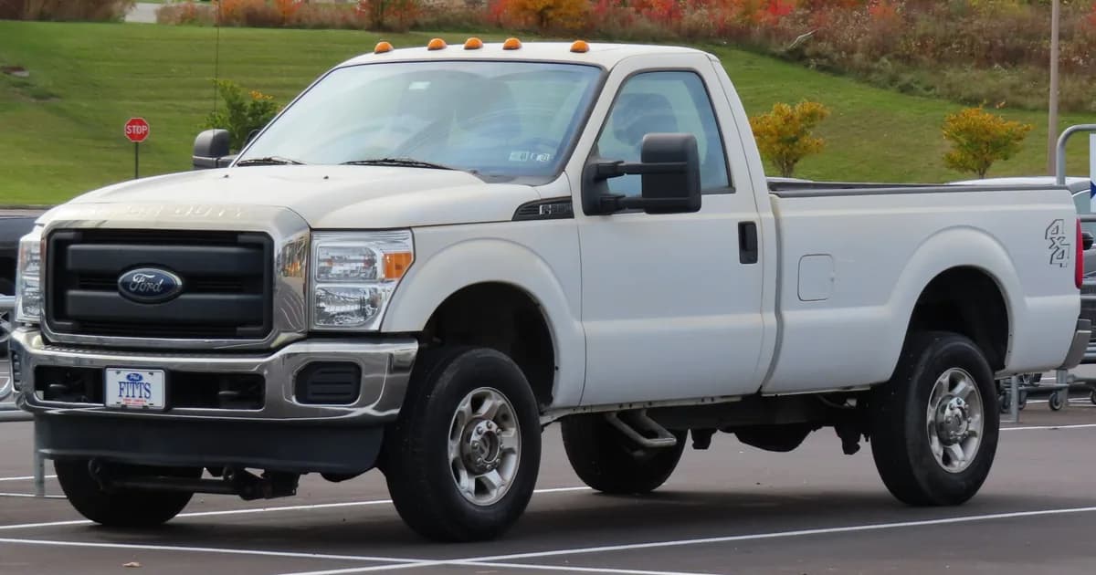 Ford F-250 Super Duty III Regular Cab Long box (2011–2016)