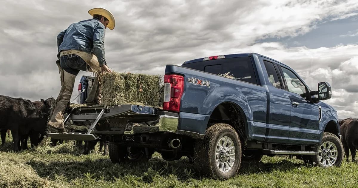 Ford F-350 Super Duty IV (Restylage 2020) Super Cab Short box (2020–2022)