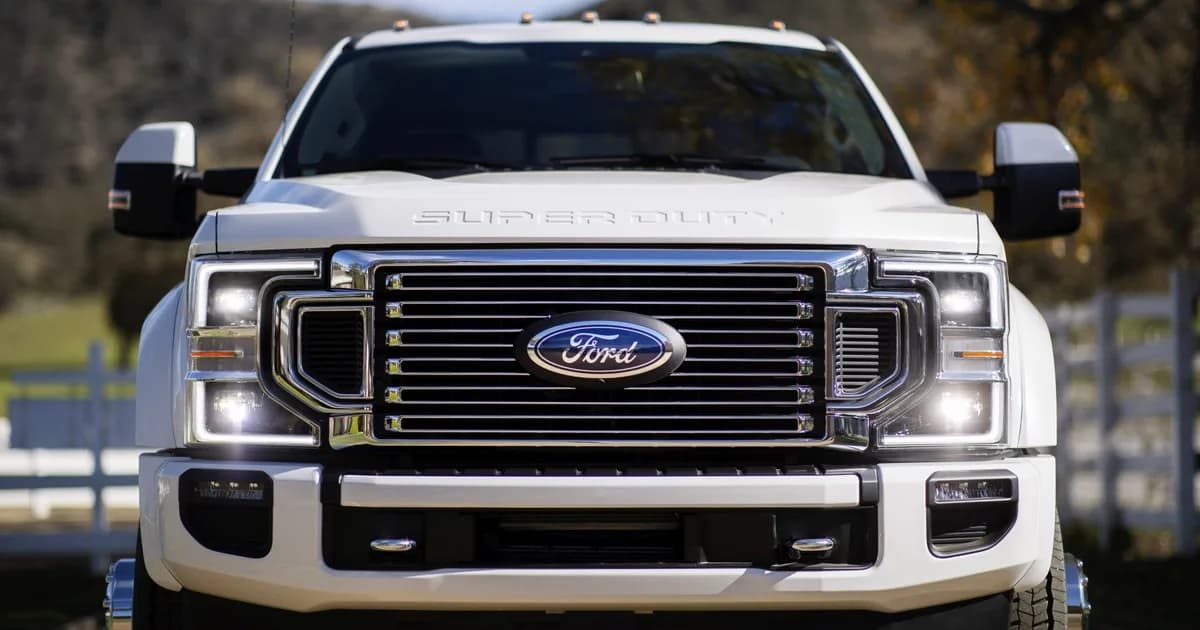 Ford F-450 Super Duty IV (Restylage 2020) Crew Cab Long box (2020–2022)