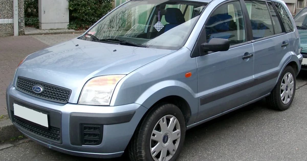 Ford Fusion I (Restylage 2005) (2005–2012)