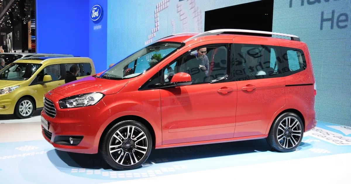 Ford Tourneo Courier I (2014–2018)