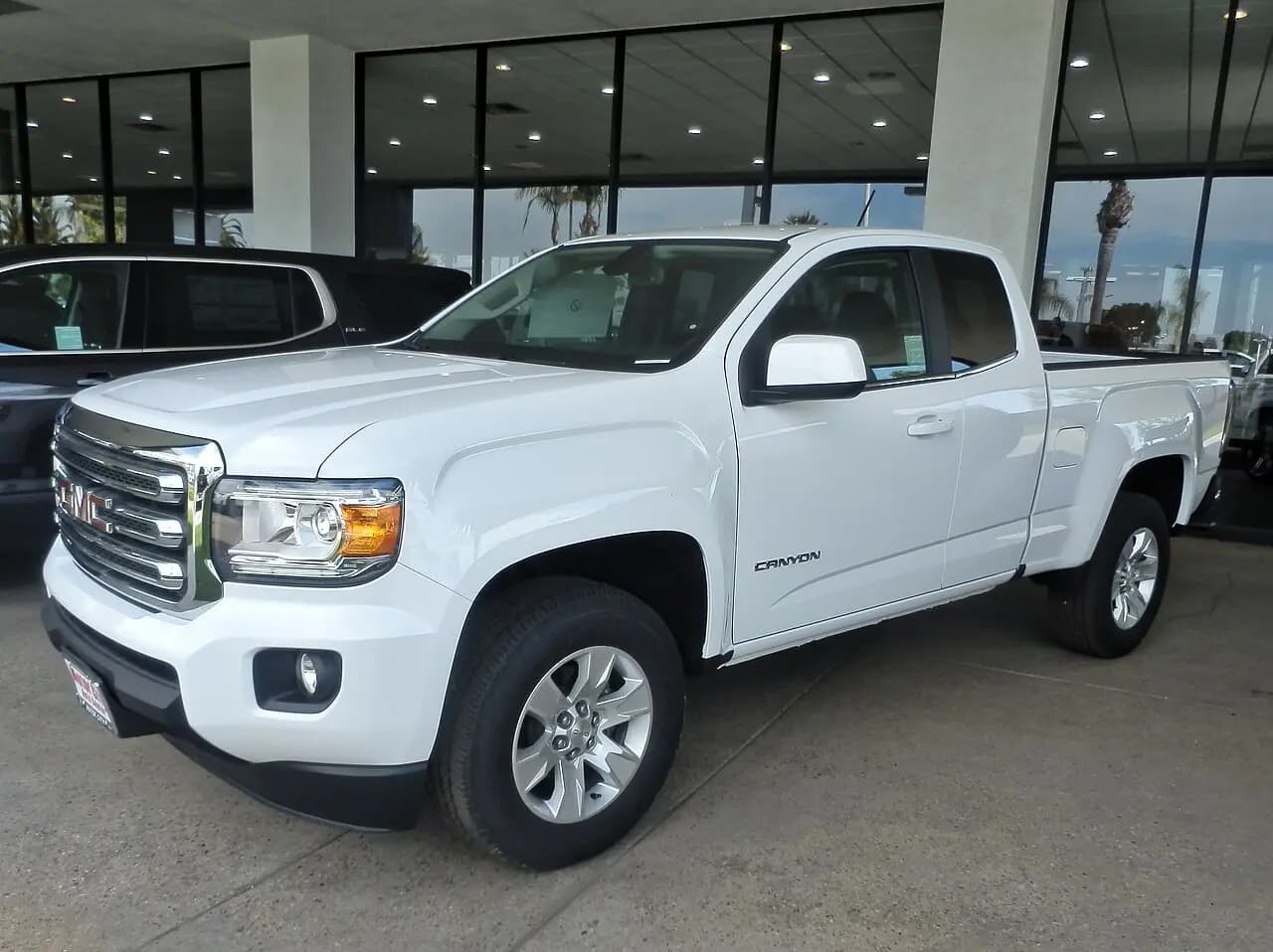 GMC Canyon II (Restylage 2021) Crew cab Long box (2021–2022)