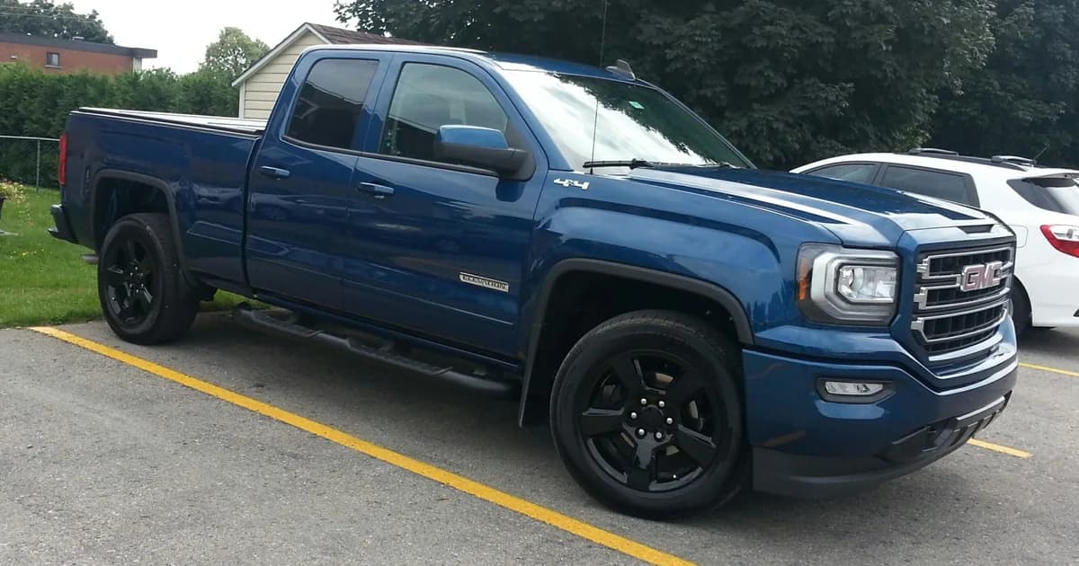 GMC Sierra 1500 IV (GMTK2XX, Restylage 2016) Double Cab (2016–2018)