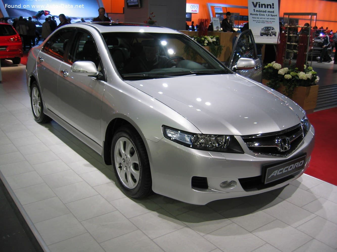 Honda Accord 7 (2002–2007)