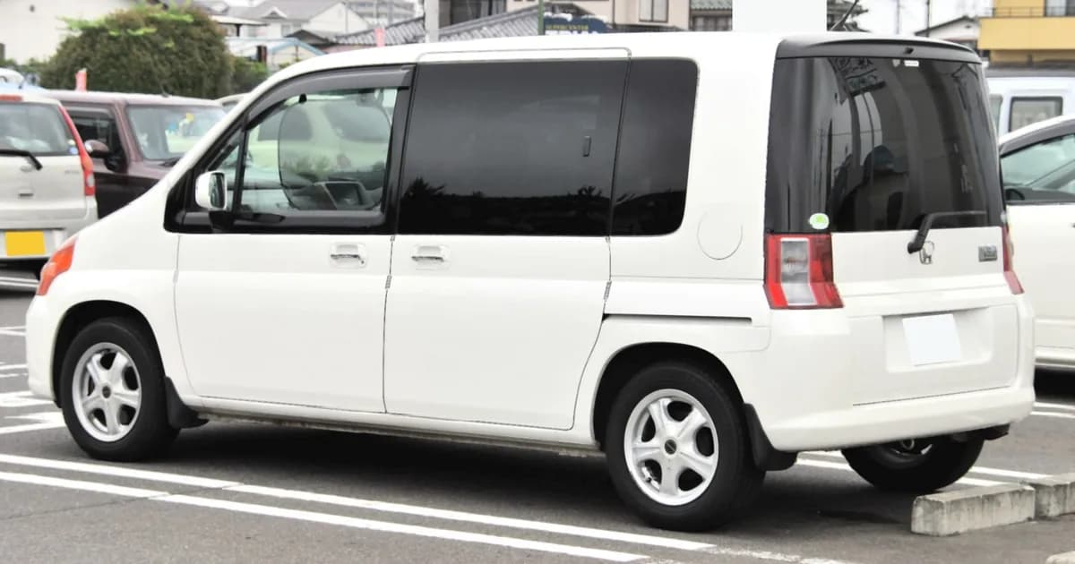 Honda Mobilio (GA-IV) (2002–2008)
