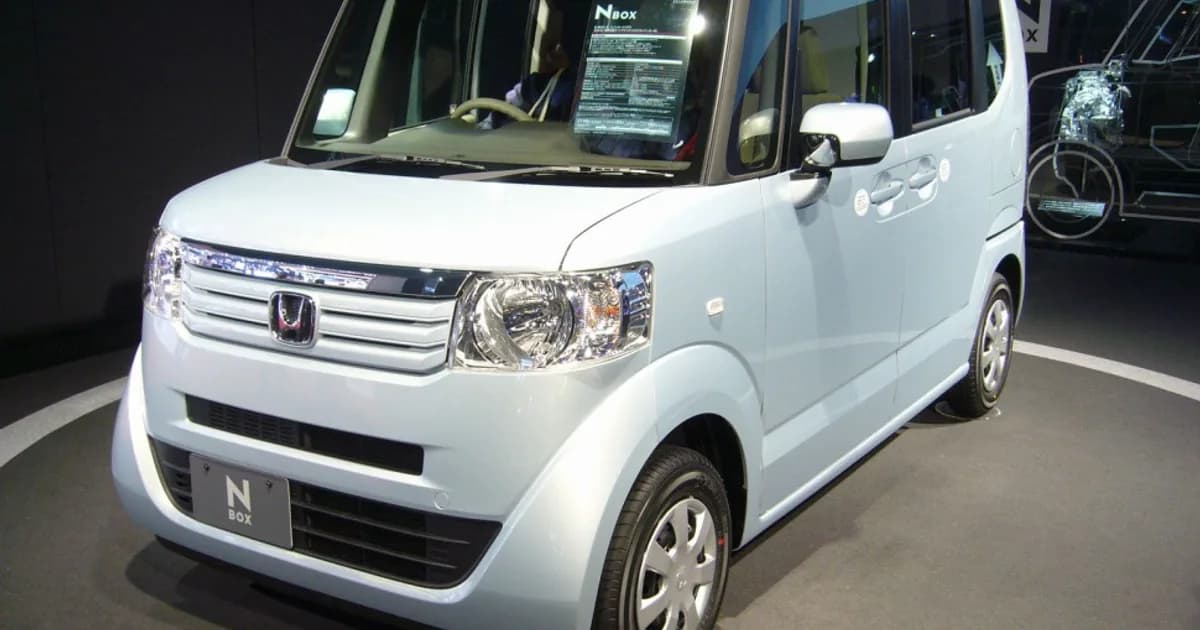 Honda N-Box I (2011–2017)