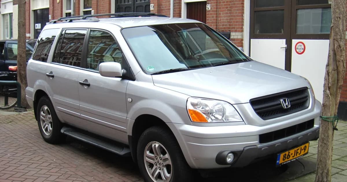 Honda Pilot I (2002–2005)