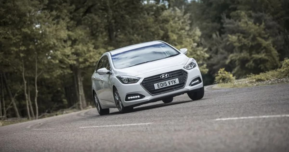 Hyundai i40 Sedan (Restylage 2015) (2015–2018)