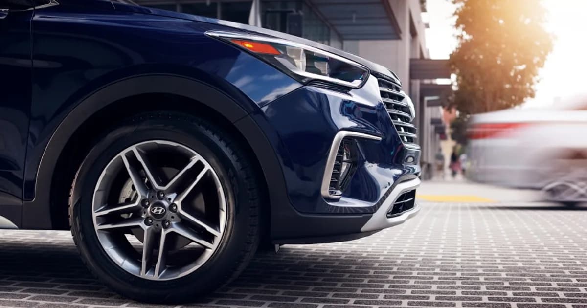 Hyundai Grand Santa Fe (NC, Restylage 2016) (2016–2018)