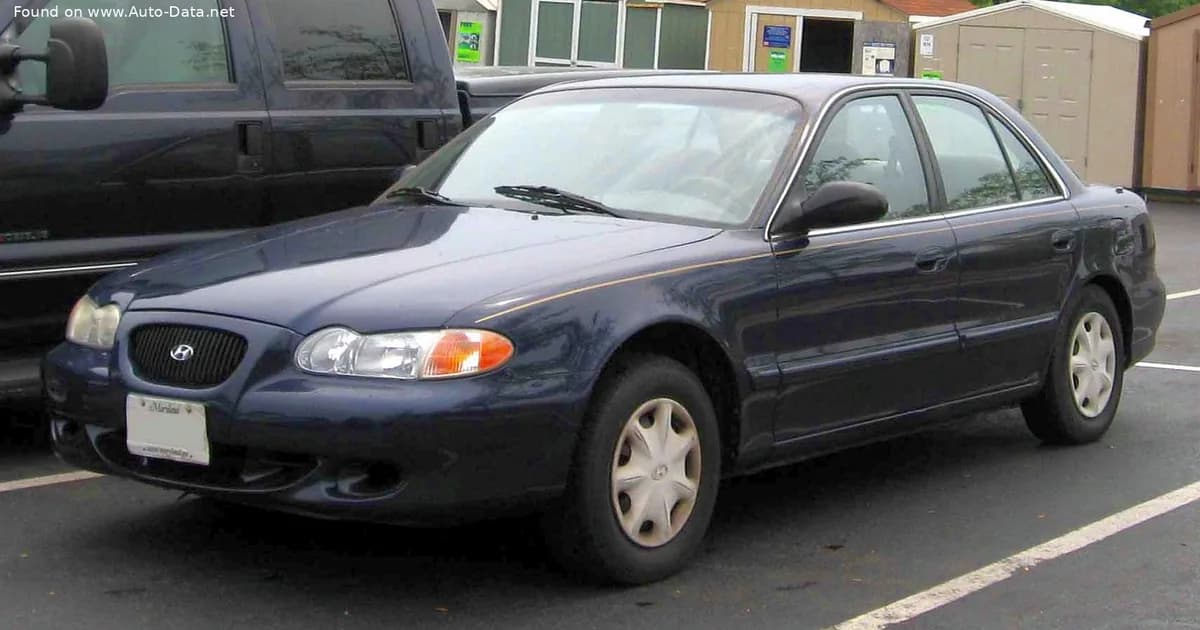 Hyundai Sonata III (Y3, Restylage 1996) (1996–1998)