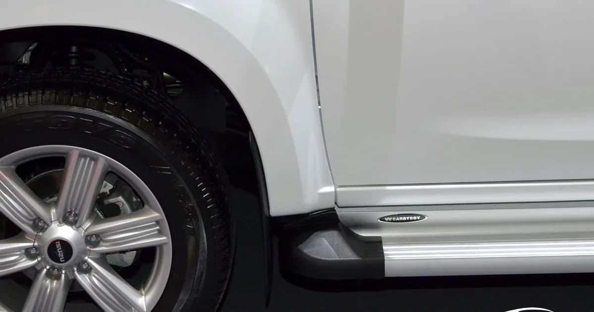 Isuzu D-Max II (Restylage 2017) (2017–2020)
