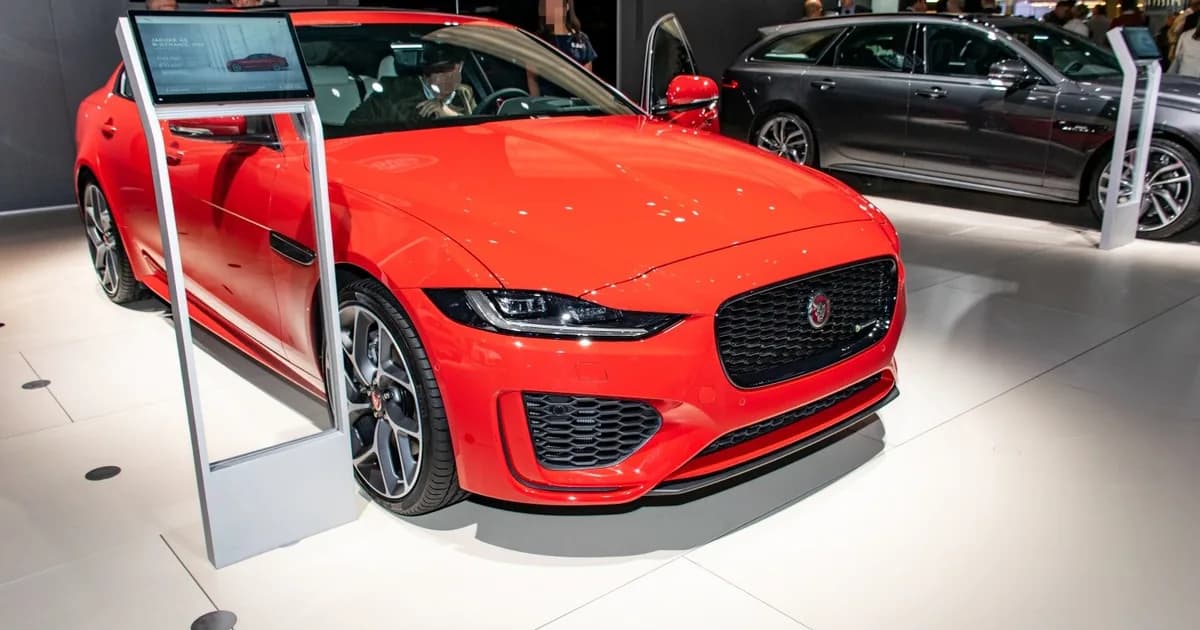 Jaguar XE (X760, Restylage 2019) (2019–2020)