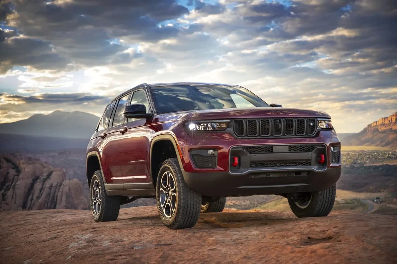 Jeep Grand Cherokee L (V) (2021–Présent)
