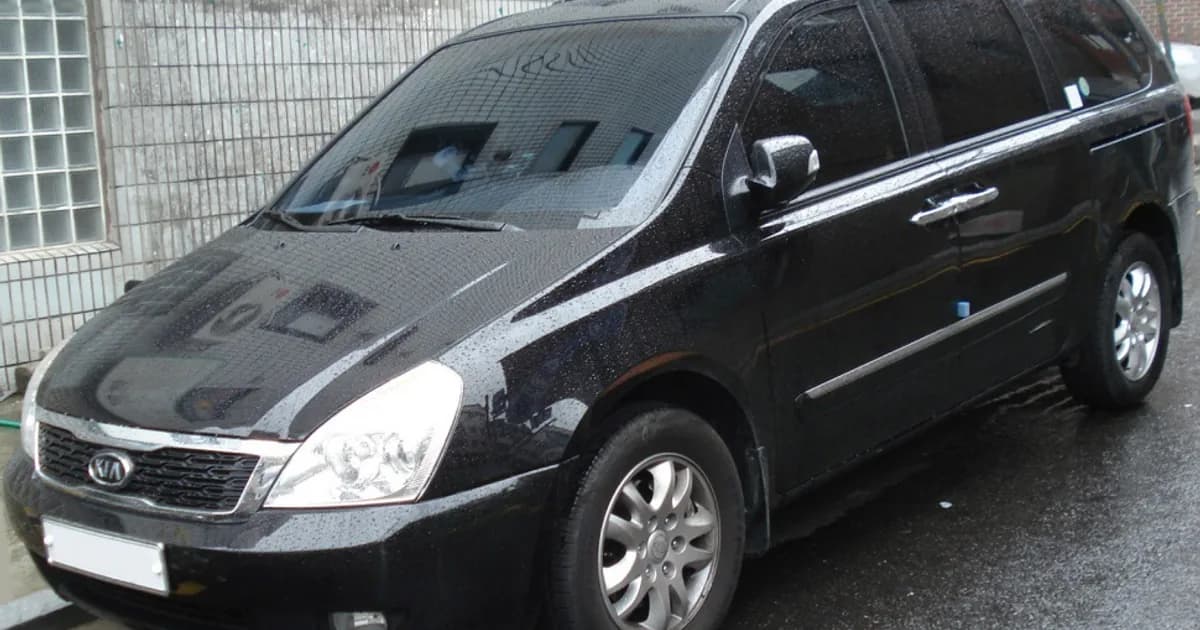 Kia Grand Carnival II (Restylage 2010) (2010–2014)