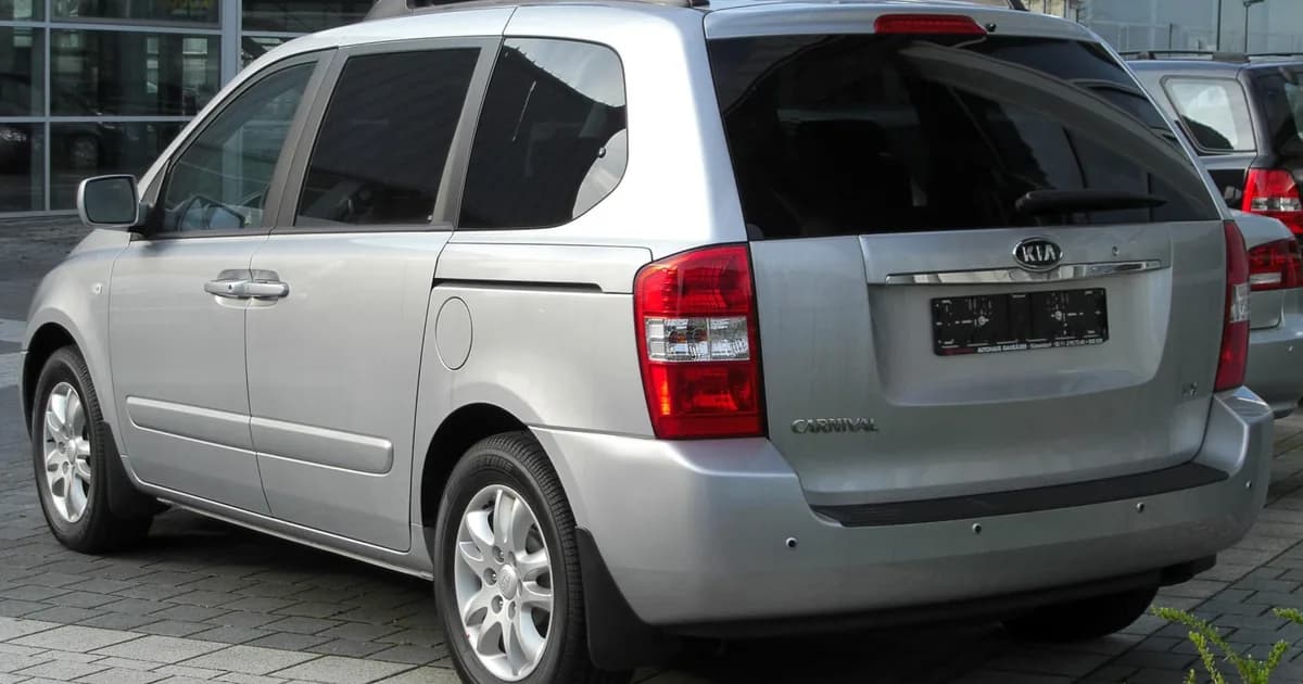 Kia Carnival II (VQ) (2006–2010)