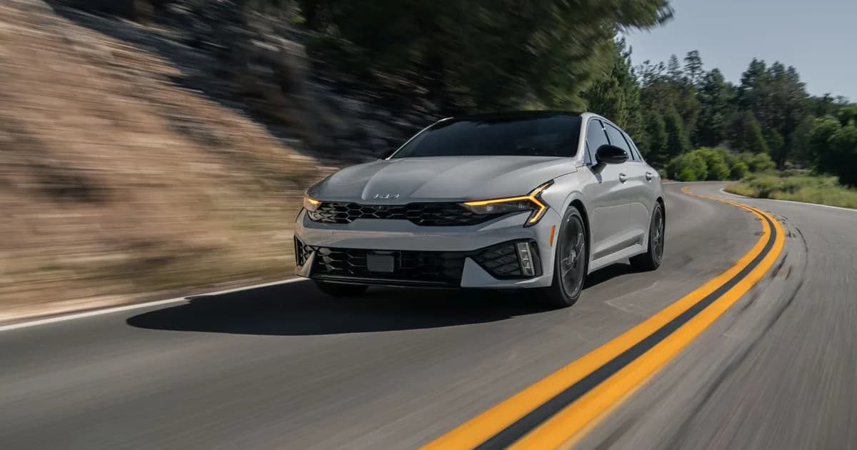 Kia K5 (Restylage 2023) (2023–Présent)