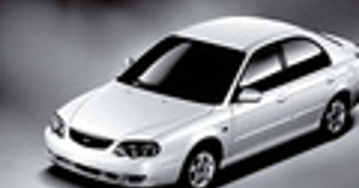 Kia Shuma II (2001–2004)