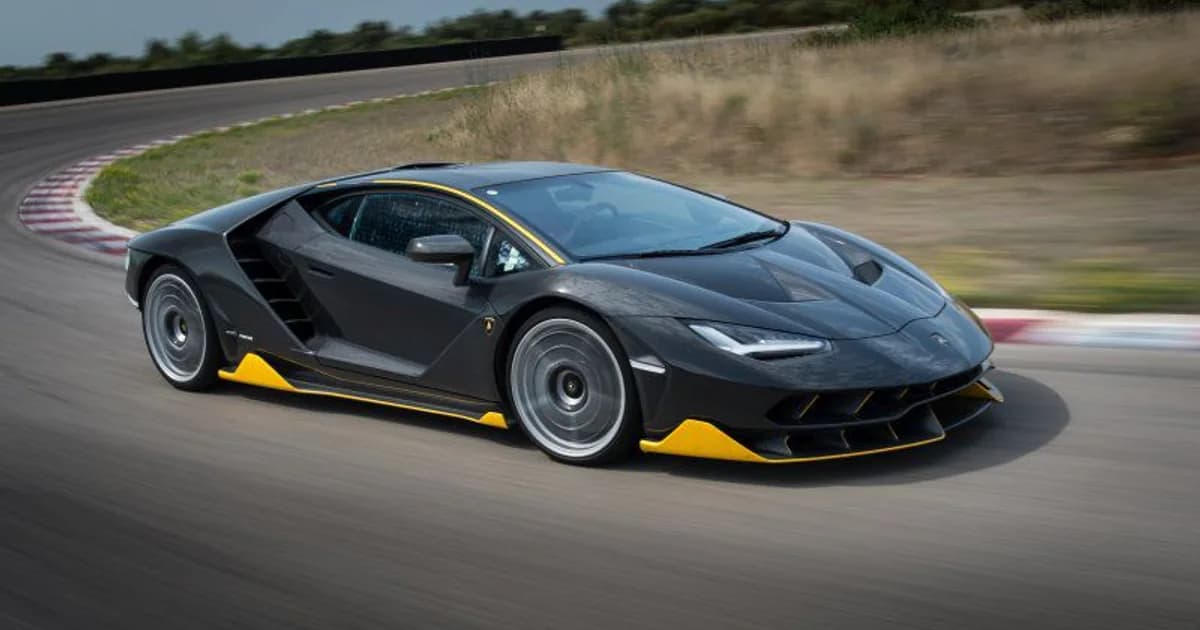 Lamborghini Centenario LP 770-4 (2016–2018)