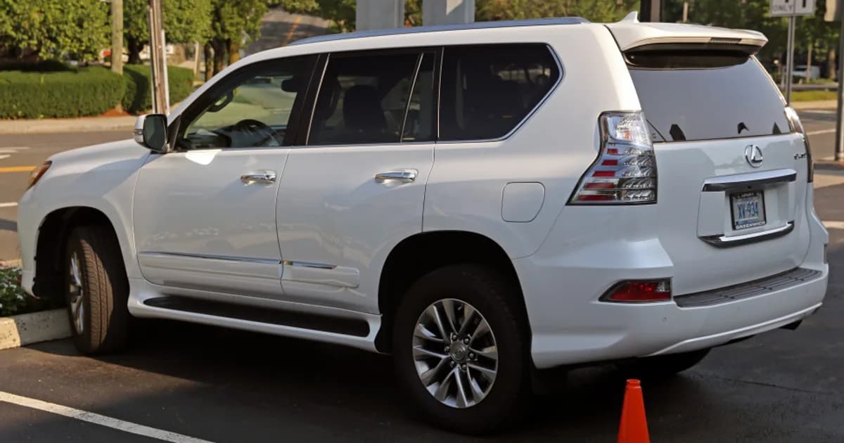 Lexus GX (J150, Restylage 2013) (2013–2019)