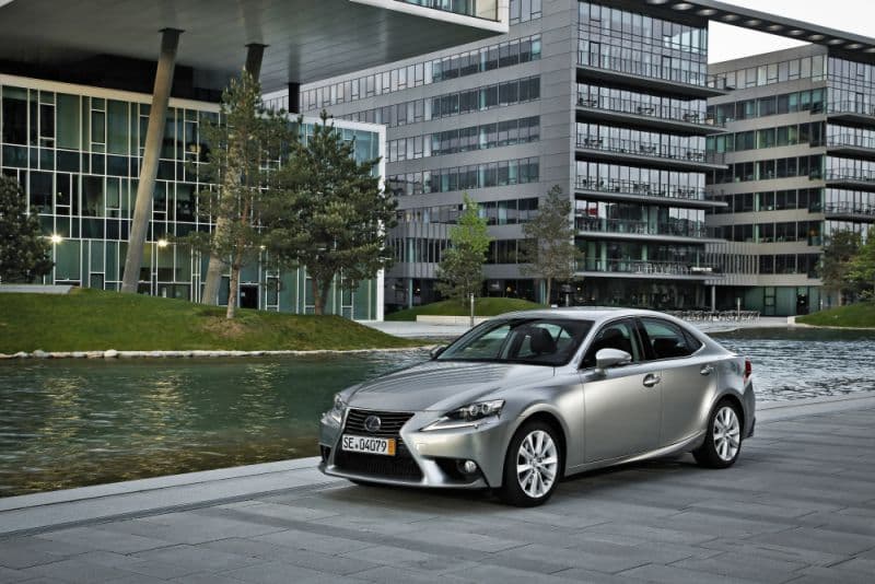 Lexus IS III (2013–2016)