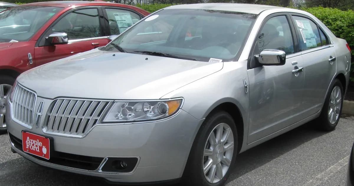 Lincoln MKZ I (Restylage 2010) (2010–2012)