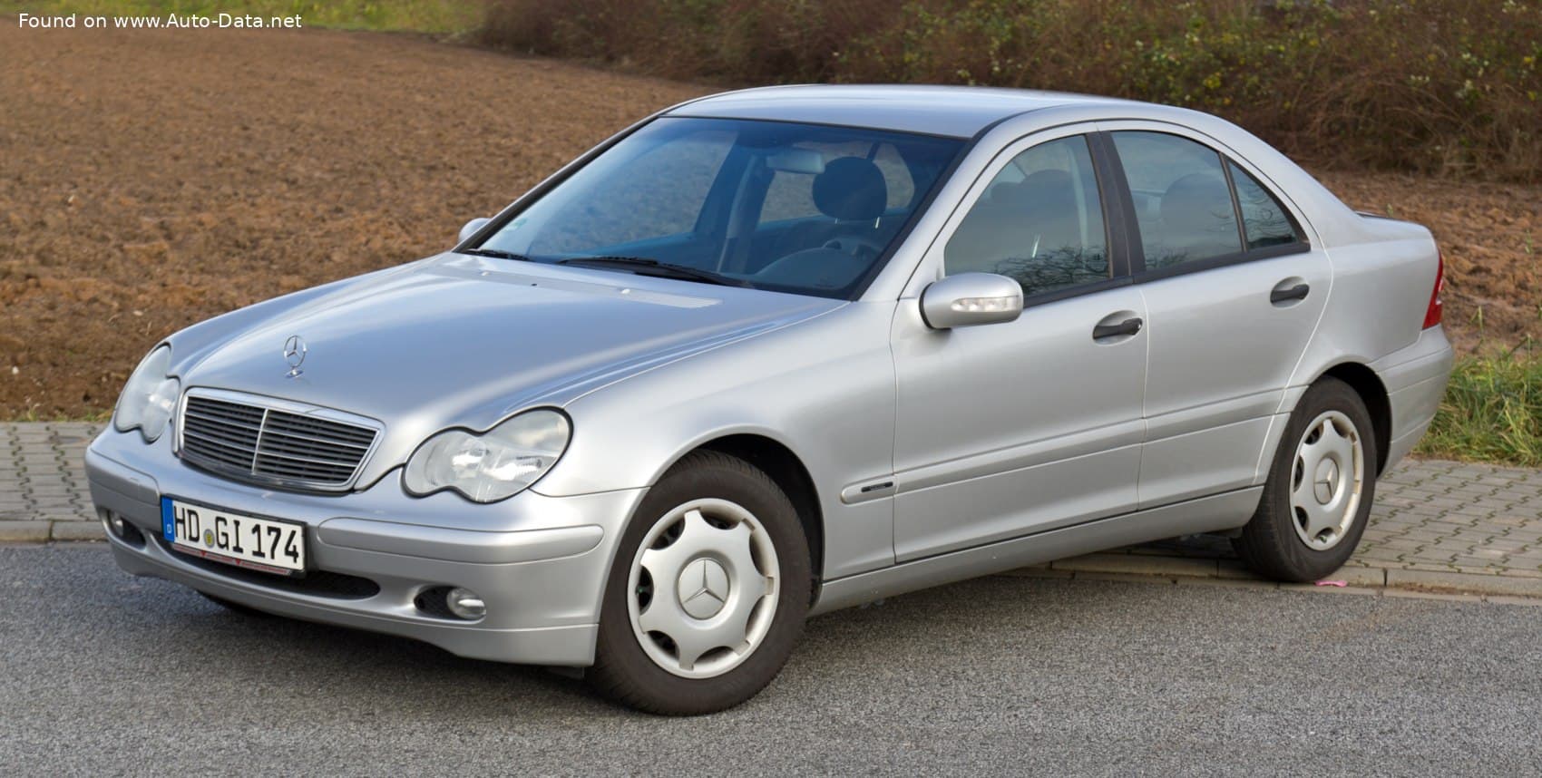 Mercedes-Benz Classe C W203 (2000–2004)