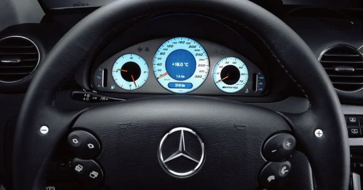Mercedes-Benz CLK (C209) (2002–2005)
