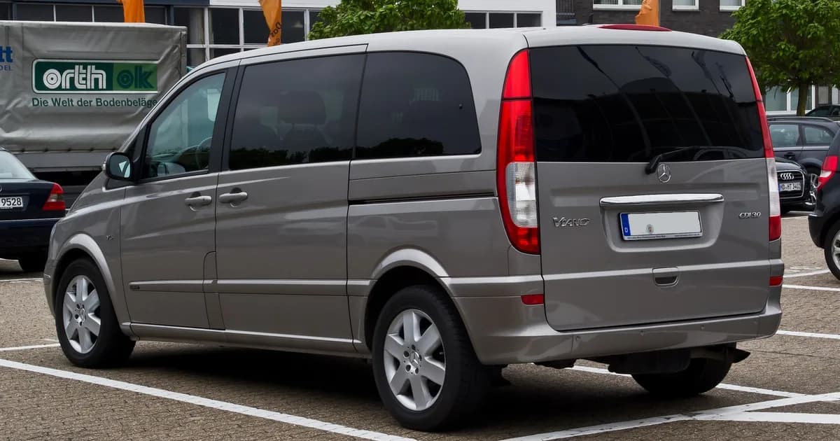 Mercedes Viano W639