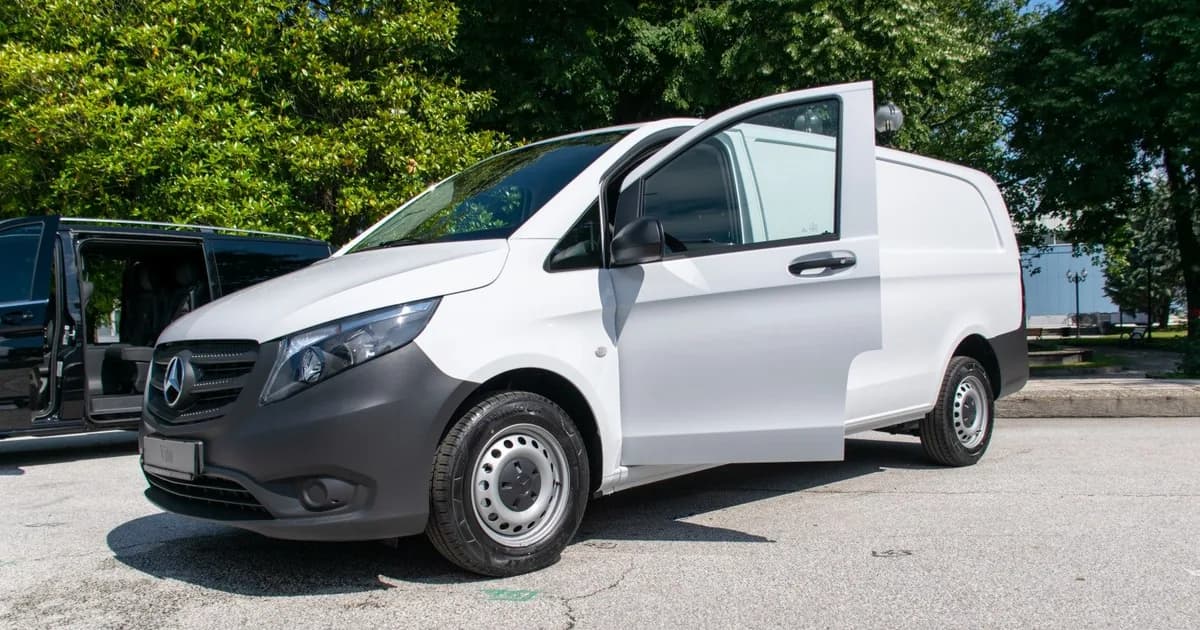 Mercedes-Benz Vito (W447, Restylage 2020) Fourgon Extra-longue (2020–2023)